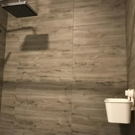 Pequeno Alojamiento Con Mini Piscina - No Climatizada València Exterior photo